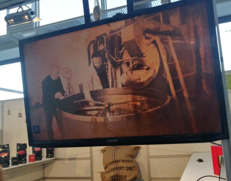 VEZZALI CAFFE’